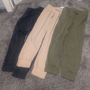 Bundle of kids joggers and sweatpants H&M, Carter's, Puma, Amazon size 7 XS